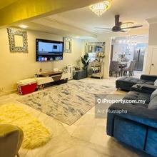 Move in condition! Excellent location! Renovated unit. 