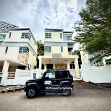 Sea-View Bungalow in Ferringhi Heights Gated Community.