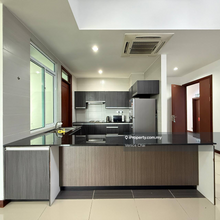 Bay Resort Condo For Rent in Miri