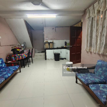 2.5 Cluster House Unit For Rent