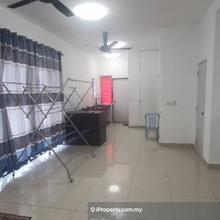 Corner house w big land, can park up to 5 car, partly, aircond 3x unit