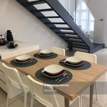 Good Condition Unit For Sale!! High Floor!! Pm for viewing!!