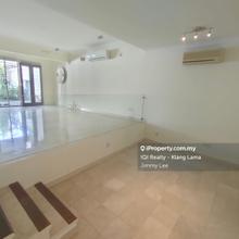 Terrace house for Sale