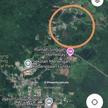Land for Sale in Lundu  Location just 6 minutes from Lundu Market!