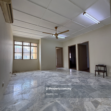 Puchong Taman Wawasan, Semarak Apartment Partial Furnished For Rent!!