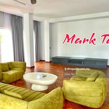 Ariza Courtyard Corner - Newly Renovated and Furnished