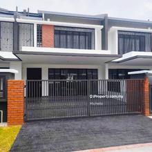 24x80 Elmina Green 7 @ Elmina West For Rent.