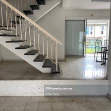 Terrace house for Sale