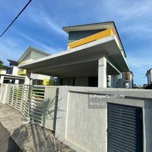 One Krubong Samarinda Selendang Kebaya Bungalow Paya Rumput Cheng