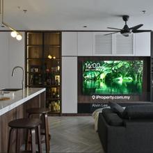 Walking distance to LRT, Pavilion 2, Park / Freehold / Free Furnished