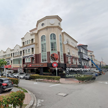 3 Storey Shop @ Dataran Sunway (Township next to Sunway Medical)