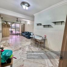 Great Location Apartment Vista Lavender Bdr Kinrara Puchong For Sale