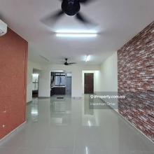 1205 sqft - Lake View & Masjid