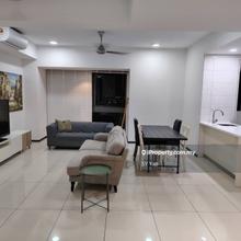 Walking distance to plaza arcadia and international school parkcity