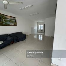 Tip top condition and good Feng shui double storey terrace house !