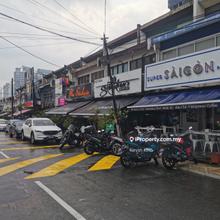 Popular F&B hotspot! Ground floor at Persiaran Ampang