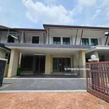 Fully renovated Superlink at Qaseh 3 for Sale