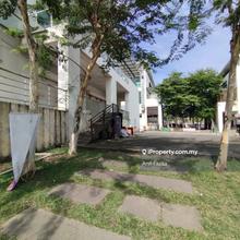 Eboulevard Shoplot With additional land 