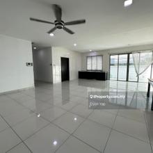 3 sty Semi D For Sale, Gated & Guarded