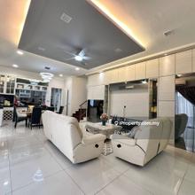 Three Storey Cluster @ Fully Furnished Renovated Unit 