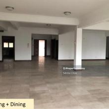 Sri Kenny penthouse condo for rent
