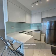 Isola Condominium 