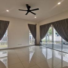 Semi-D house for Rent