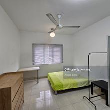 Great community, short walk to Bu MRT
