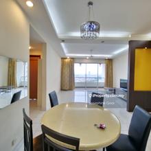 Good Buy. High floor. facing KLCC unblock View