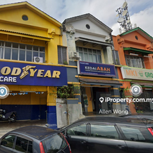 Bandar Kinrara Puchong 2 Storey Corner Shop Lot Freehold