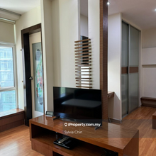 5 min walking distance to Twins tower and pavilion. 