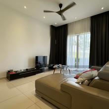 Ridgefield Townhouse Ground Floor Renovated Nlot Limited Tropicana