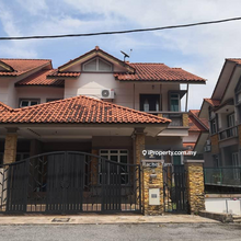 Pelindung Height Semi D Housr For Rent 