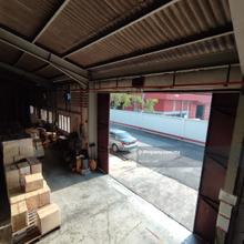 Warehouse at bukit kemuning shah alam