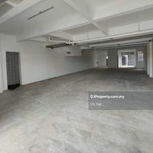Balakong shop for sale 