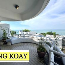 Seaview terraced house
