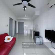 One bedrooms, dual key unit,king size bed,good and well unit condition