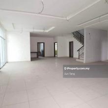 Unoccupied Semi D Unit For Sale 