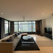 Troika KLCC. 100m to KLCC park, LRT & MRT. 1km to rsgc golf & school