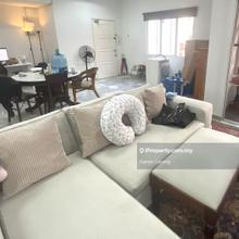 Rarely available 3-bed, 3-bath condo