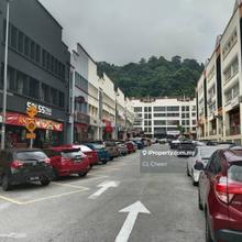 Damansara perdana 3 storey shop sale
