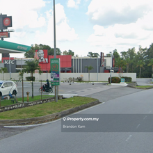 S2 Shop For Rent City Park
