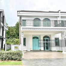 Brand New Modern Semi D, Greenery Area, Gated Guarded