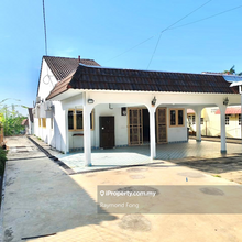 Charming Single Storey Bungalow For Sale @ Alor Gajah, Melaka