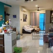 KL Trade Square for sale Rm 460000 Nice Condition Kitchen Cabinet