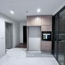 Renovated and Partial Furnished Suasana Utropolis@ Batu Kawan For Sale