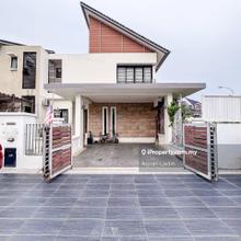 Semi-D house for Sale