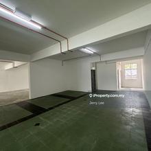 Two Adjoining 2nd Floor Shop, Face LDP, Opposite Kelana Jaya LRT