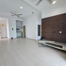 High ceiling unit, good condition with 2 carparks 