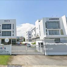 3 Storey Semi D @ Kawasan Perindustrian Hicom Seksyen 26 Shah Alam